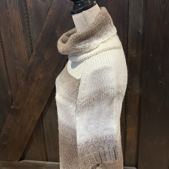 Parkhurst pinch short sleeve turtle neck knit cozy sweater - Picture 4 of 12